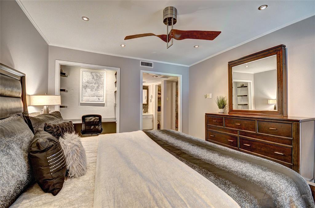 502 E Avenue J C Property Photo 3