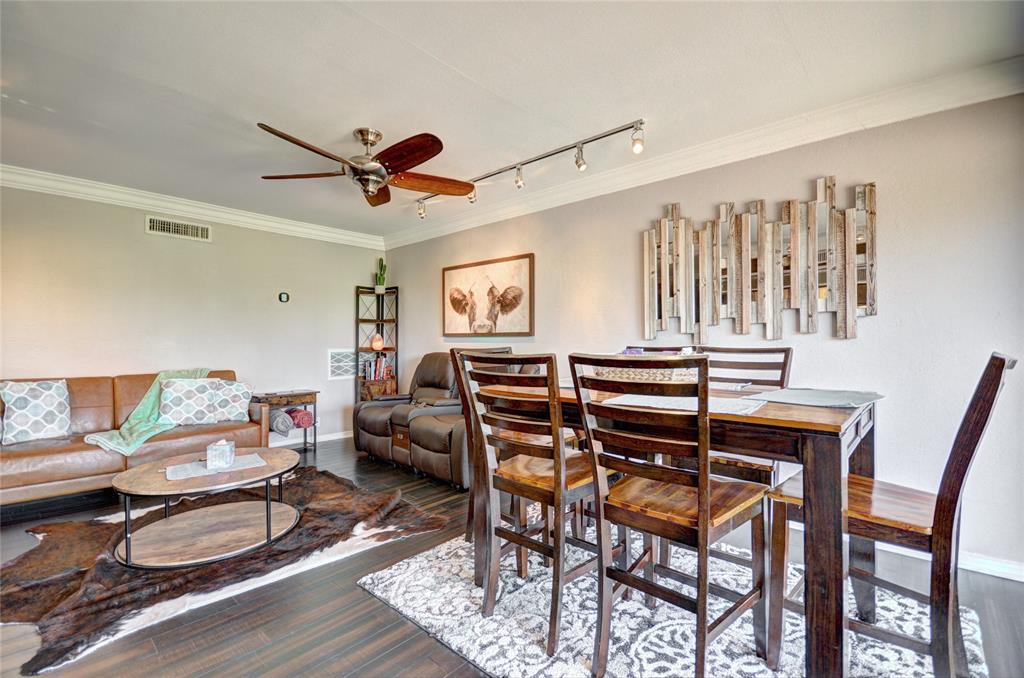 502 E Avenue J C Property Photo 8