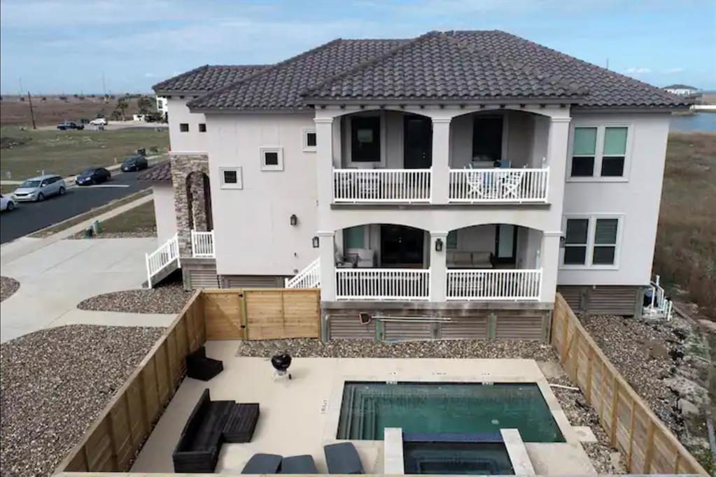 6501 Villa Castellon Drive