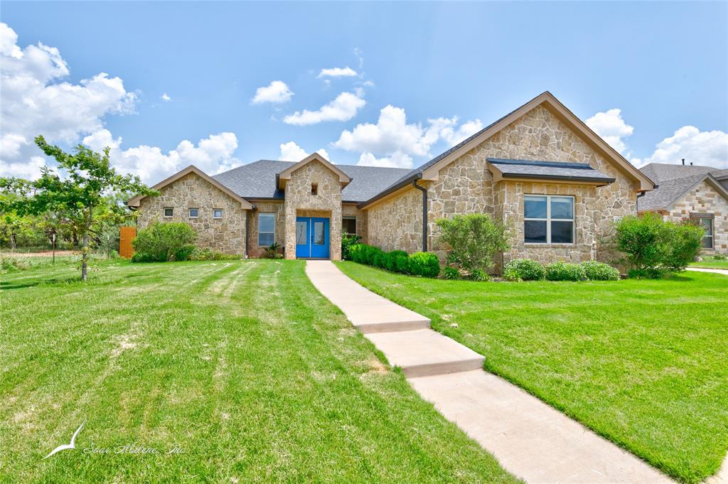 8201 Cimarron Trail Property Photo 1