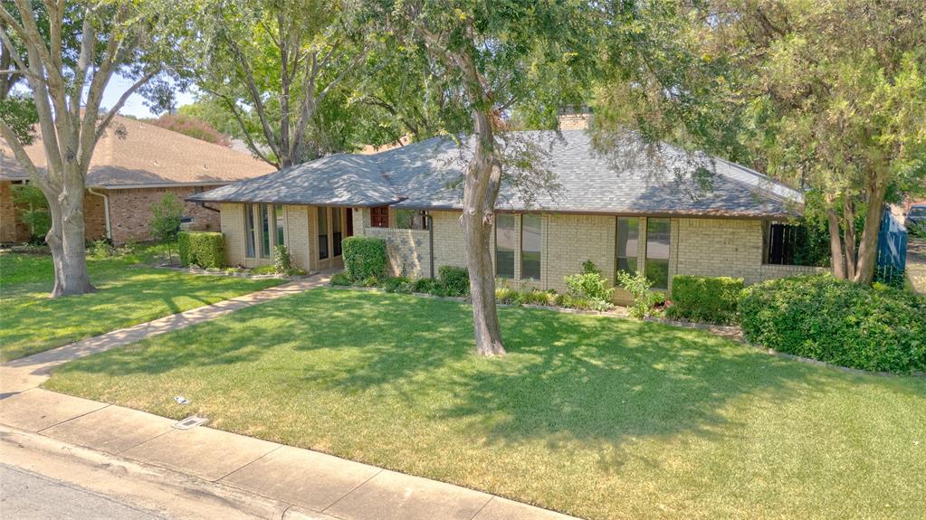 339 Hummingbird Lane Property Photo 1