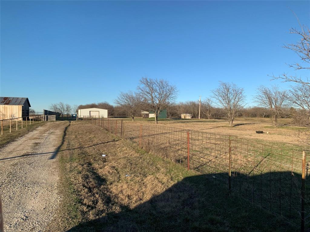 15841 Old Dairy Frm Road Property Photo 1