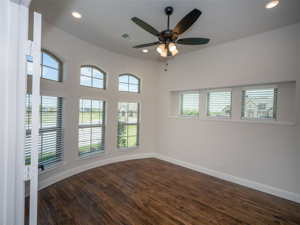 1112 Archives Avenue Property Photo 5