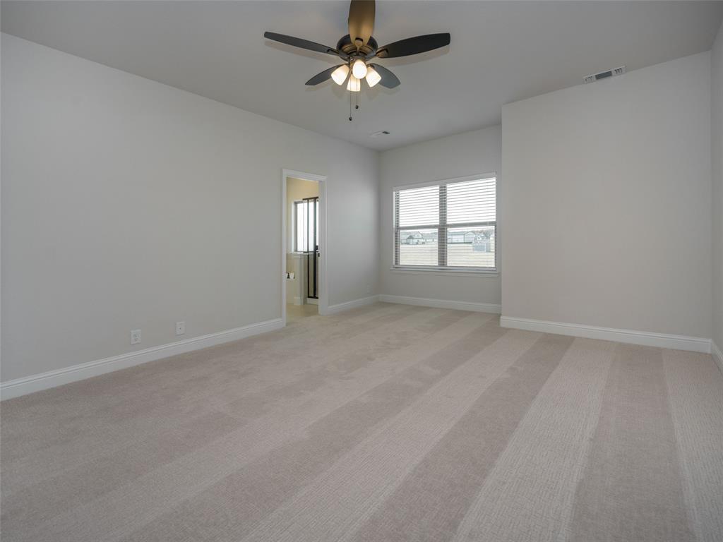 1112 Archives Avenue Property Photo 23