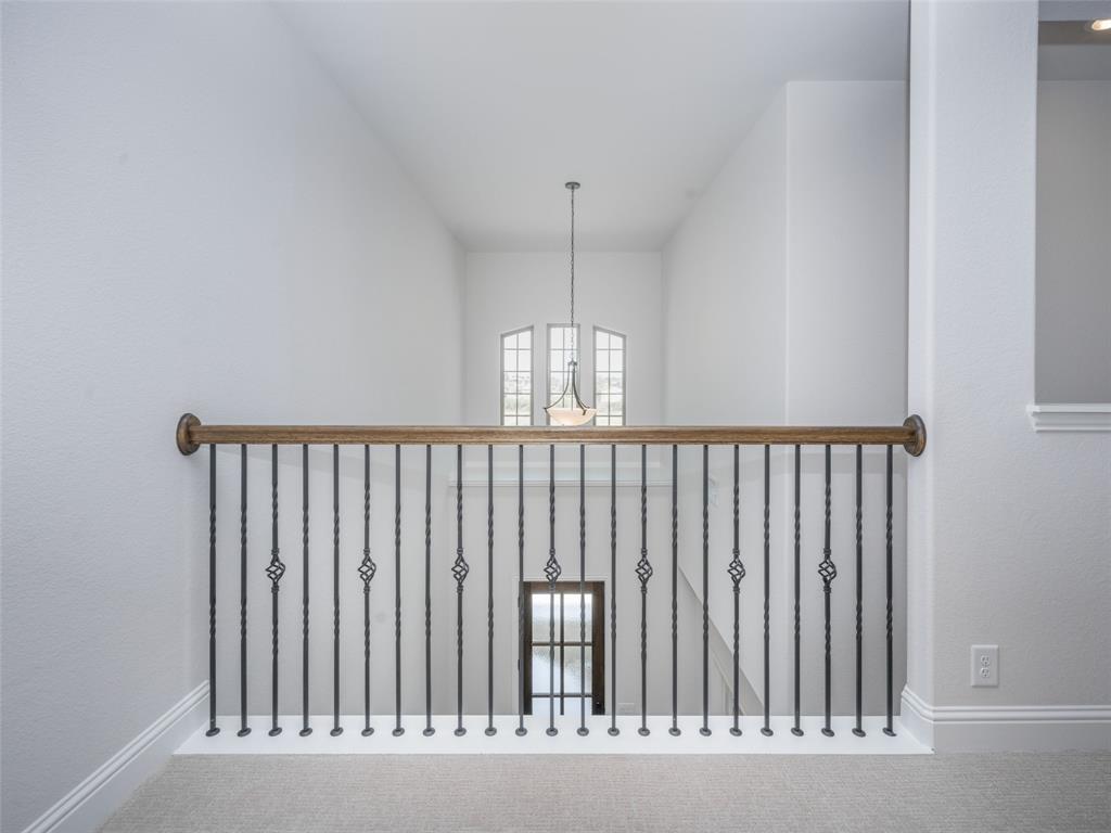 1112 Archives Avenue Property Photo 27
