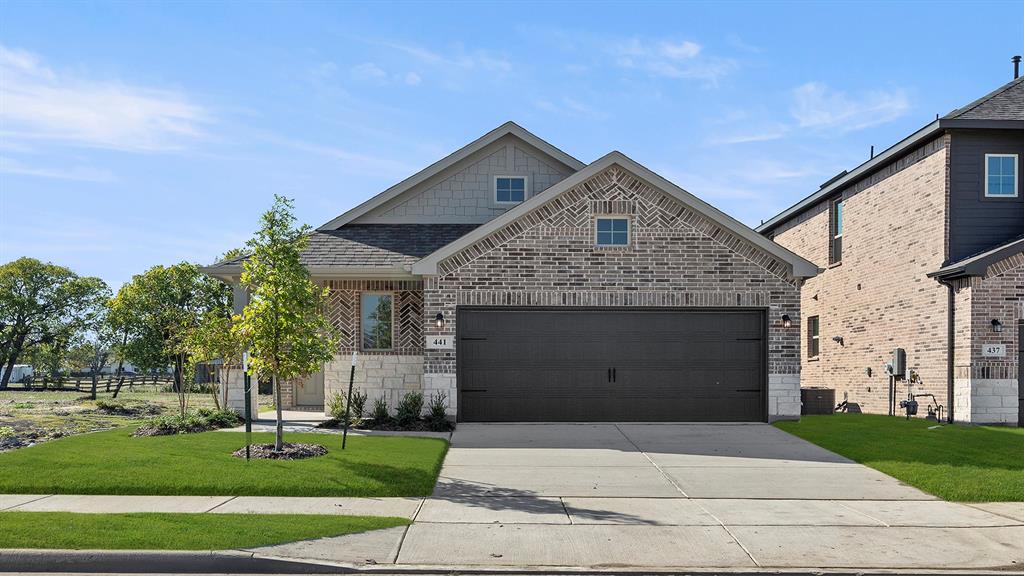 441 Silent Pond Park Property Photo 1