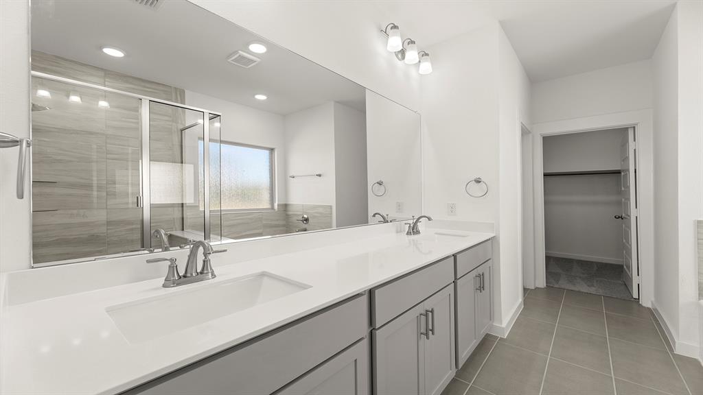 1335 Burgess Street Property Photo 17