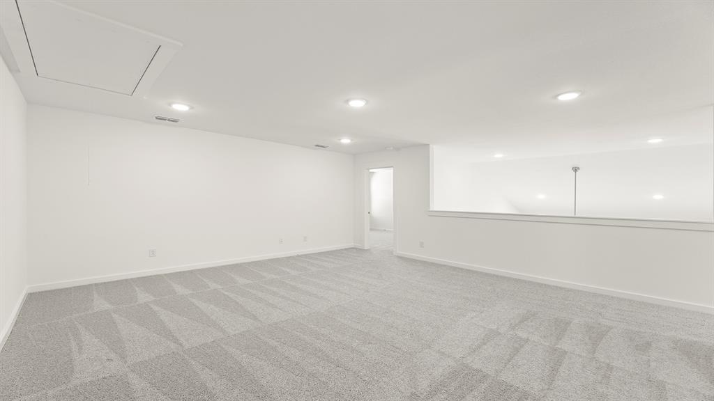 1335 Burgess Street Property Photo 22