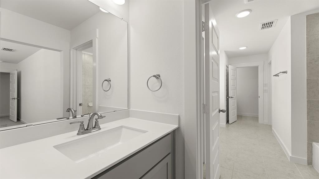 1335 Burgess Street Property Photo 26