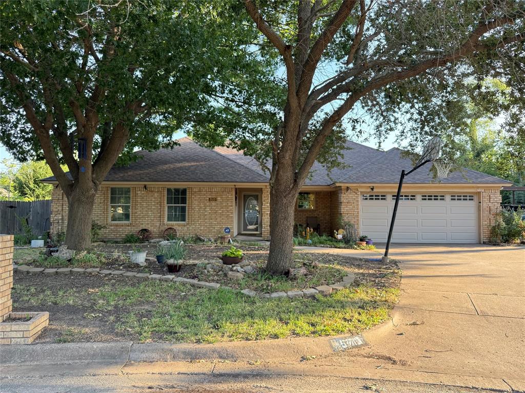 5713 Rio De Janeiro Circle Property Photo 1