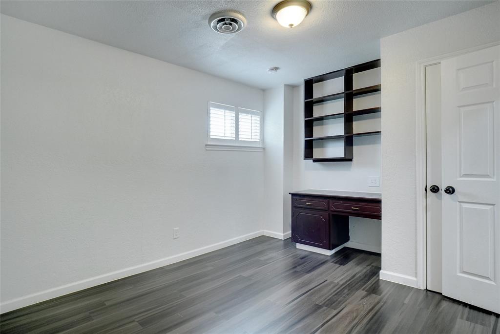 8900 Random Road Property Photo 10
