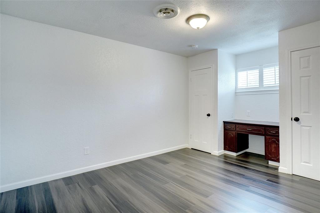 8900 Random Road Property Photo 11
