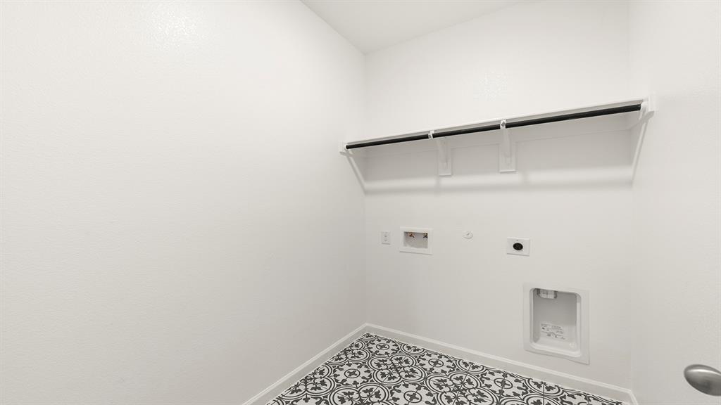 2504 Yo Ranch Road Property Photo 17