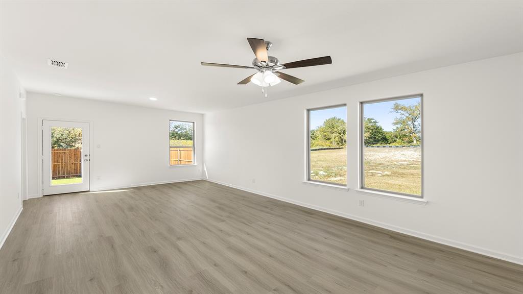 2504 Yo Ranch Road Property Photo 18