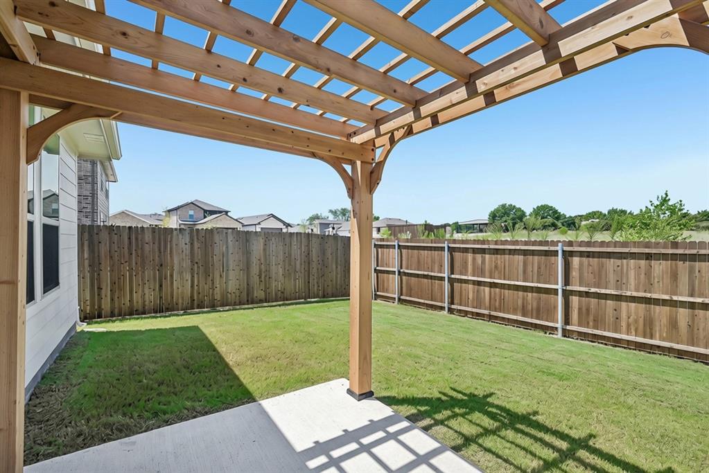 2504 Yo Ranch Road Property Photo 29