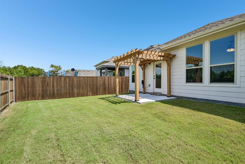 2504 Yo Ranch Road Property Photo 30