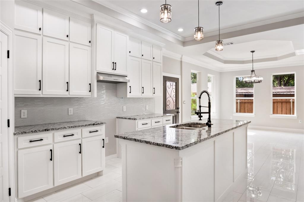 3102 Chicago Street Property Photo 6