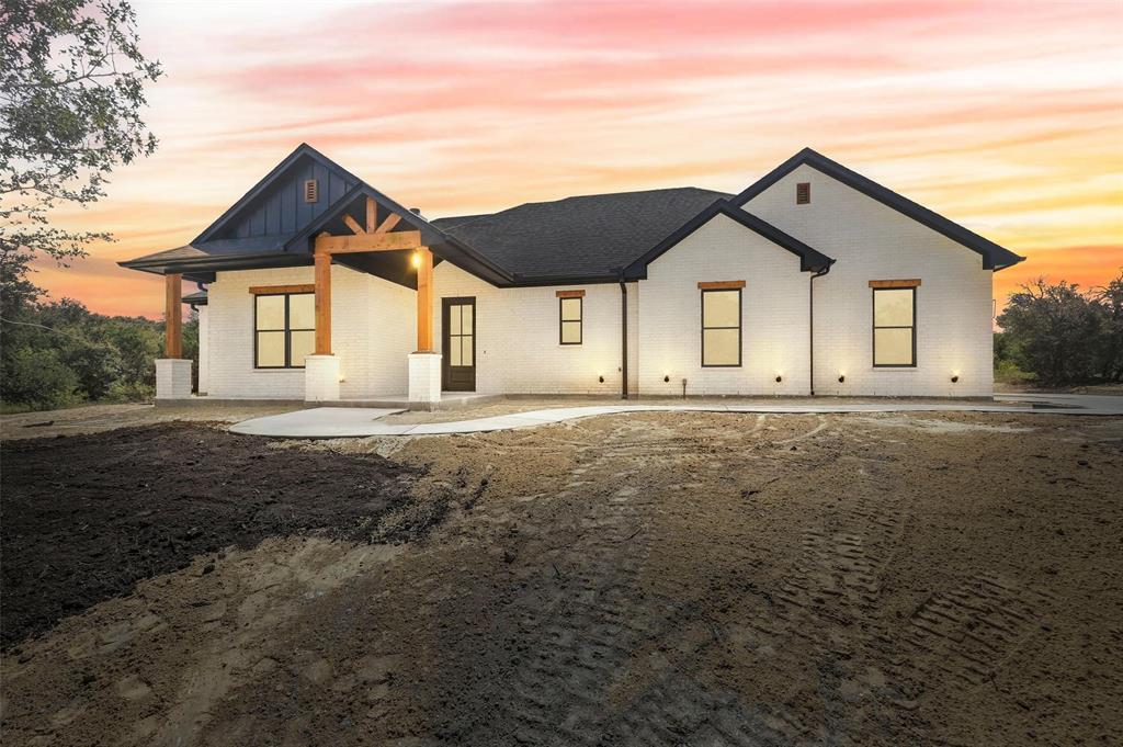 4996 Veal Station Road Property Photo 1