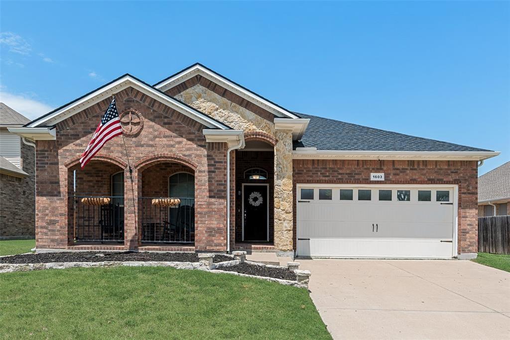 1603 Grey Willow Lane