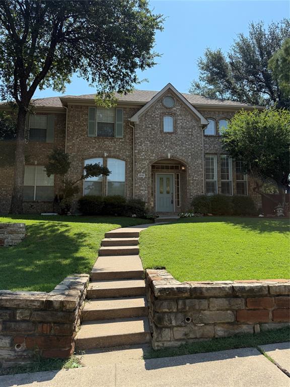 2832 Lincohnshire Drive Property Photo 1