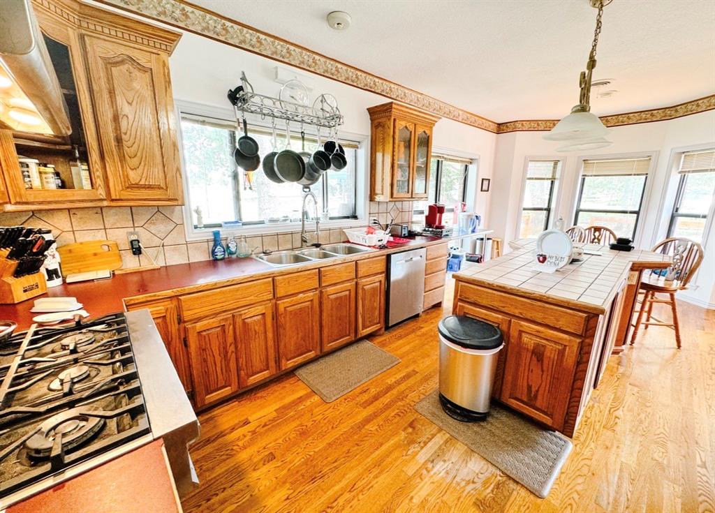 13610 Highway 183 Property Photo 10