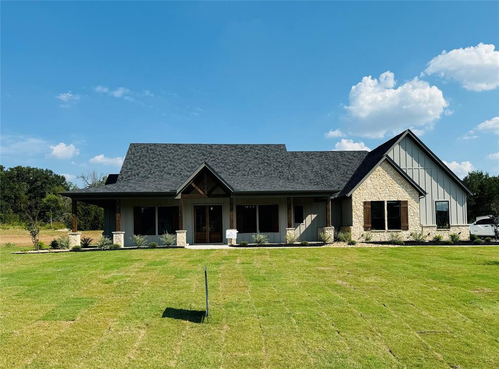 409 Creekside Property Photo 1