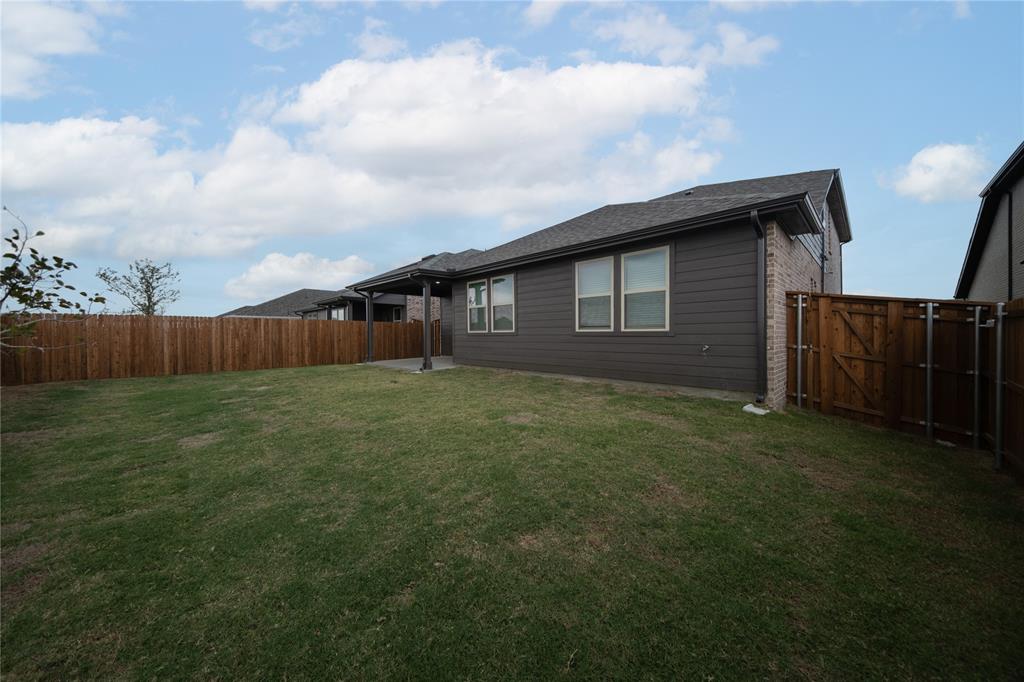 3021 Burwick Lane Property Photo 3