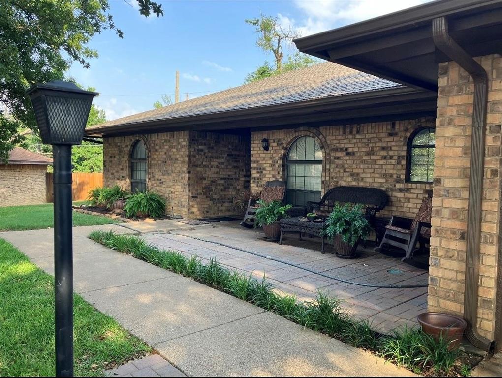 3913 Misty Meadow Drive Property Photo 1