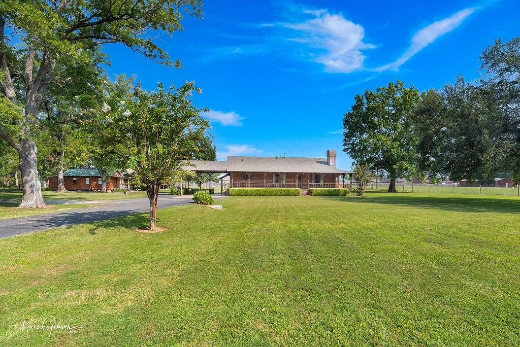 4938 Swan Lake Road Property Photo 2