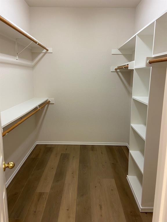 27101 Meadowmore Court Property Photo 18