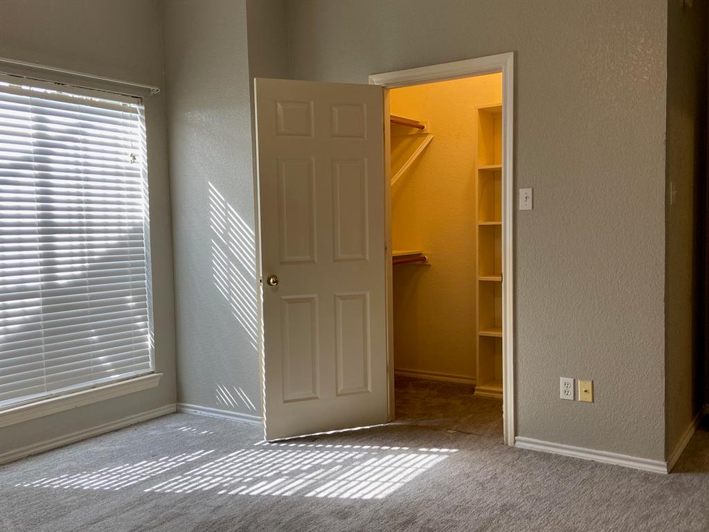 27101 Meadowmore Court Property Photo 20
