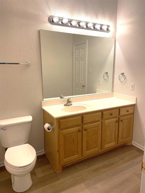 27101 Meadowmore Court Property Photo 21