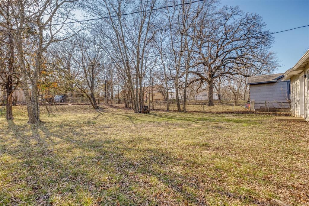 708 E Gandy Street Property Photo 23