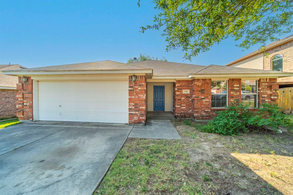 1205 N Rhea Drive Property Photo 1