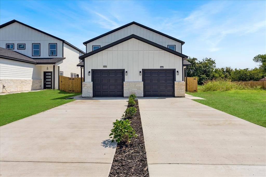 13711 Biggs Street Property Photo 1