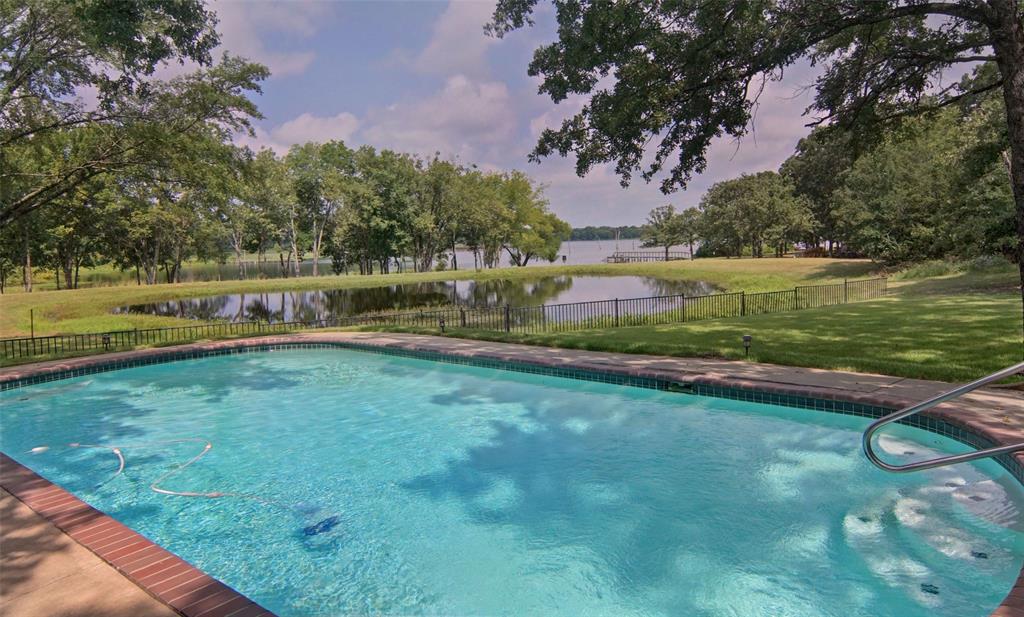 239 Rs County Road 3346 Property Photo 1