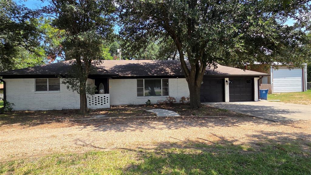 605 S Files Street Property Photo 1