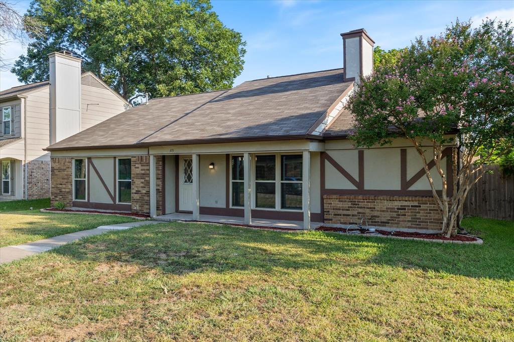 319 Southerland Avenue Property Photo 1