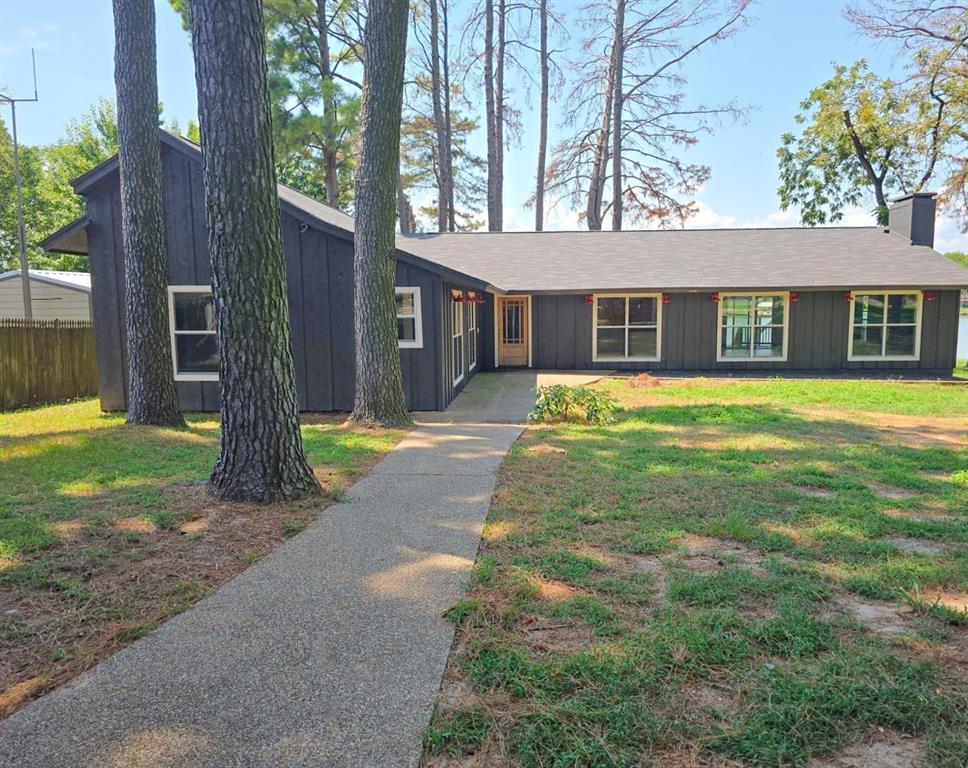 190 Thunderbird Drive Property Photo 1