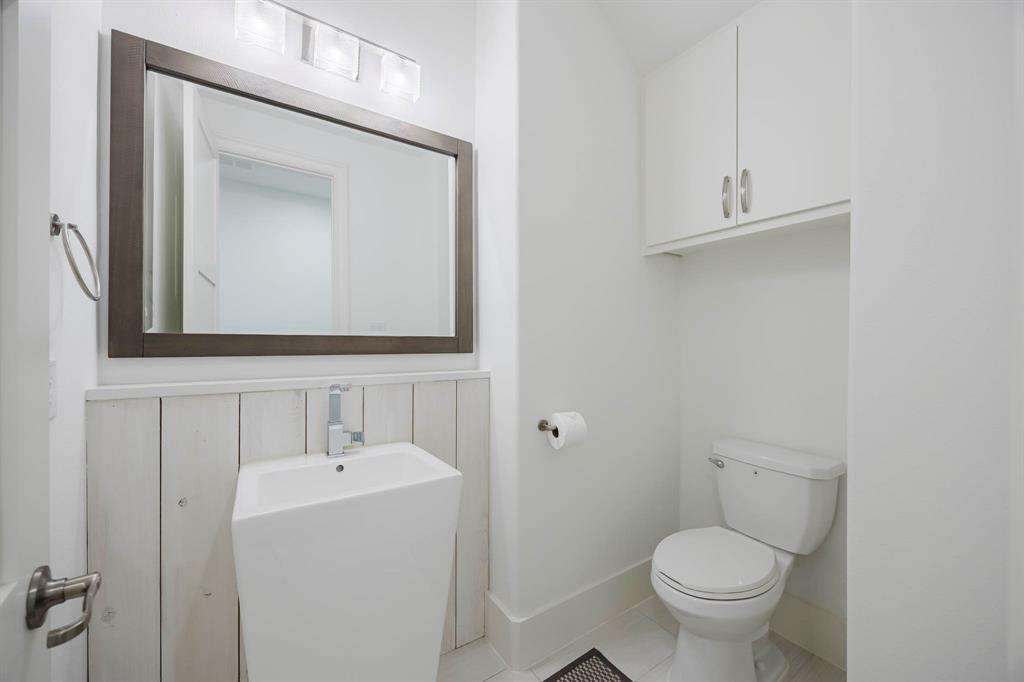 2081 Holt Way Property Photo 23