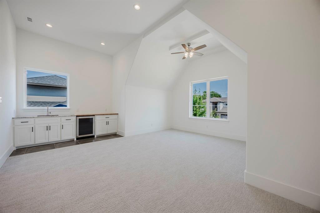 2081 Holt Way Property Photo 25