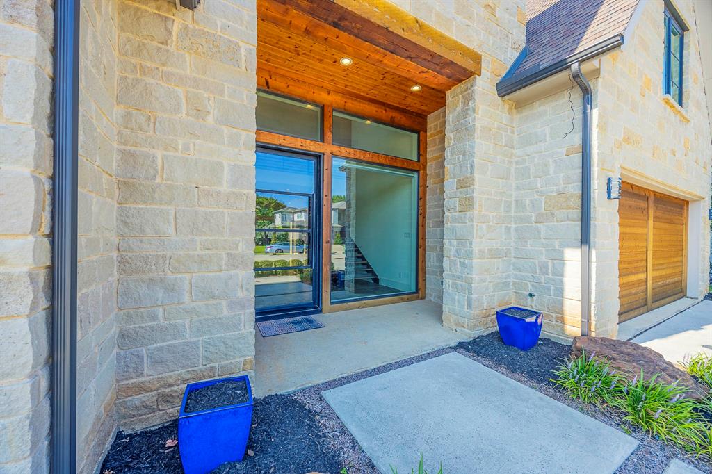 2081 Holt Way Property Photo 33