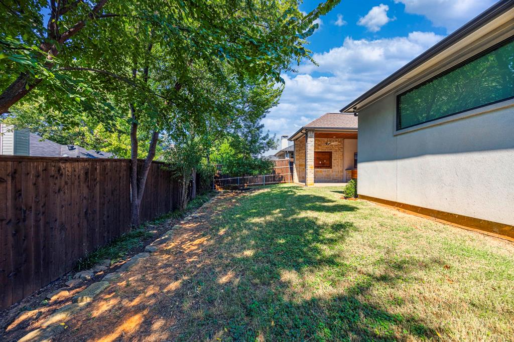 2081 Holt Way Property Photo 34