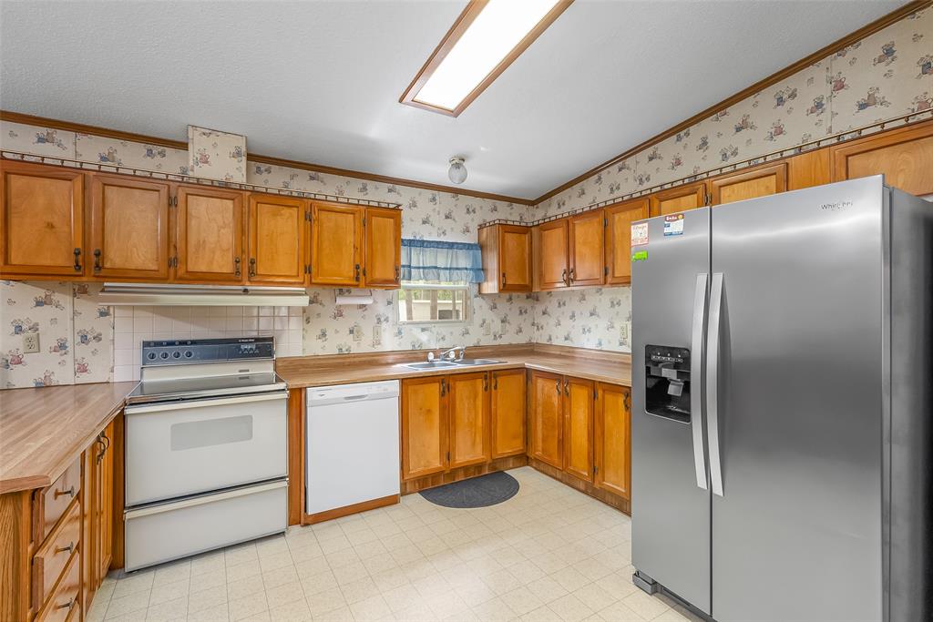 121 Woolworth Road Property Photo 10