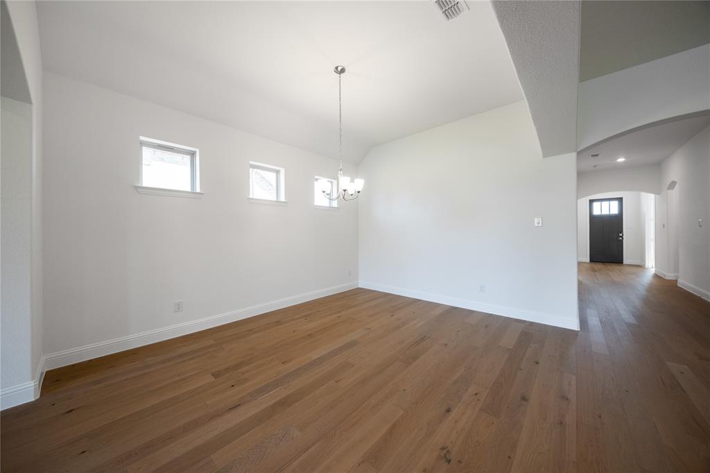 307 Symphony Avenue Property Photo 8