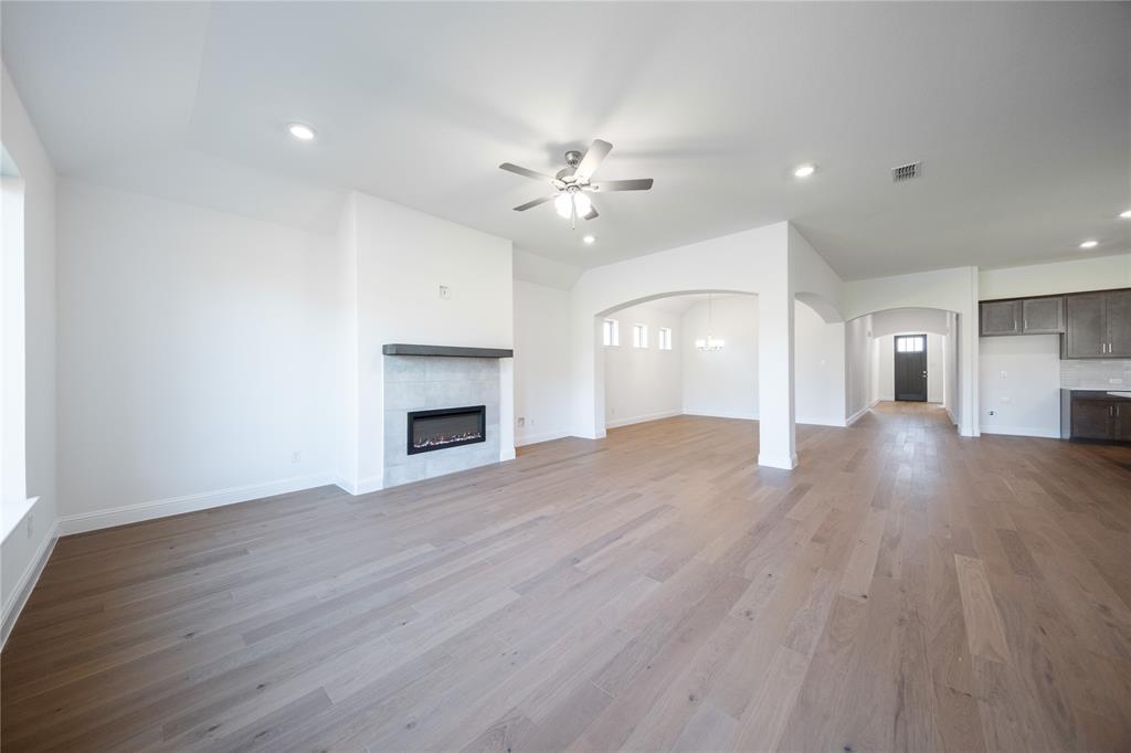 307 Symphony Avenue Property Photo 10
