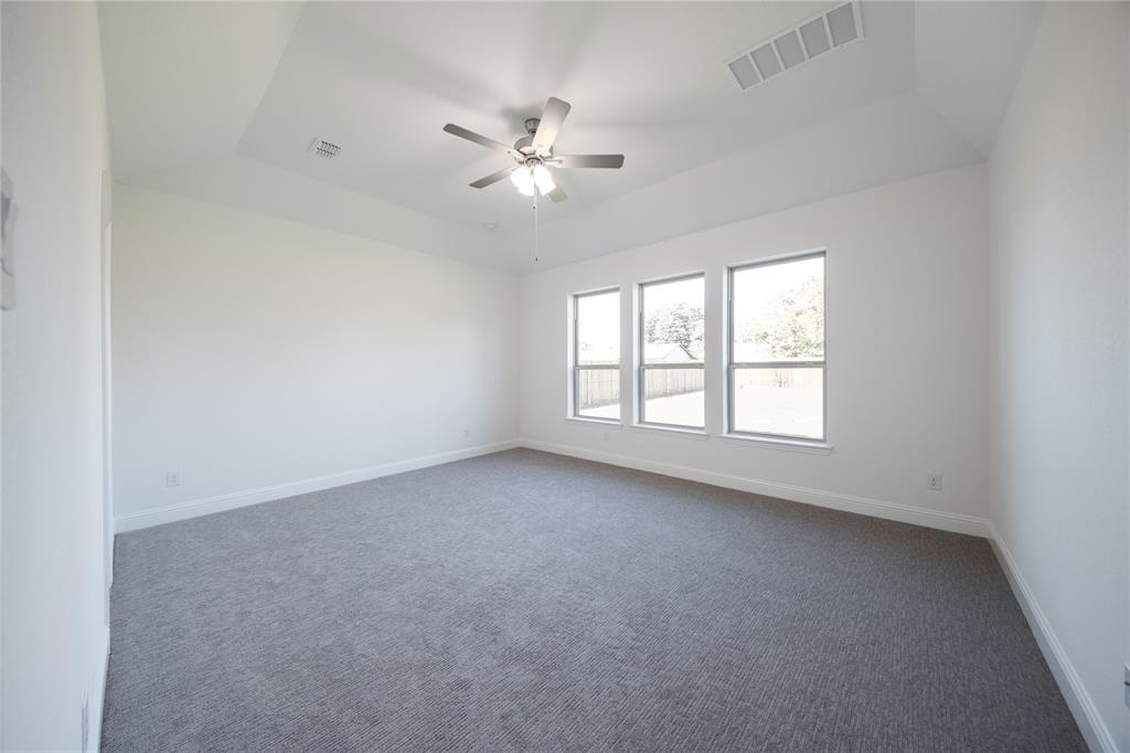 307 Symphony Avenue Property Photo 11