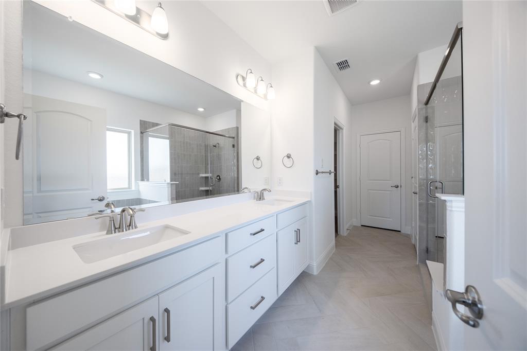 307 Symphony Avenue Property Photo 13