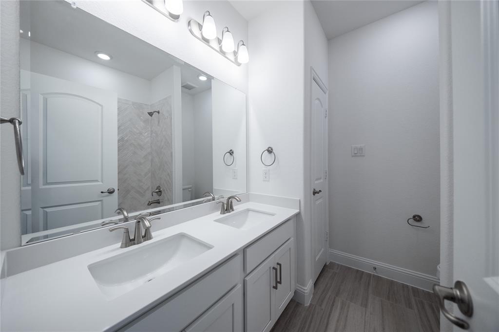 307 Symphony Avenue Property Photo 19