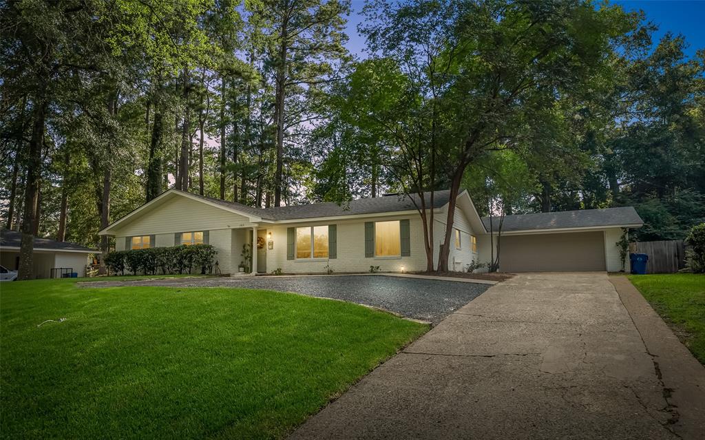 1103 Rathbun Street Property Photo 1